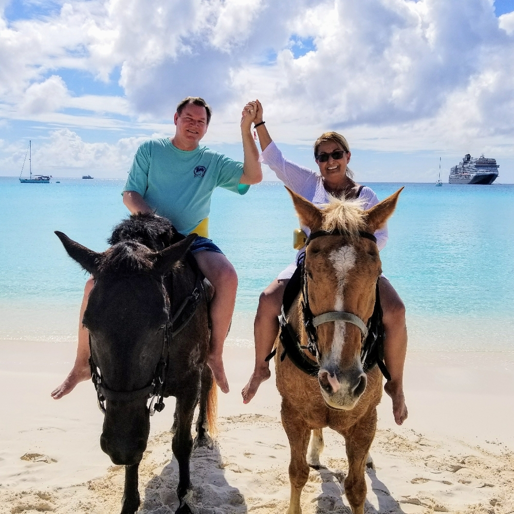 Meet your Posher, Angela